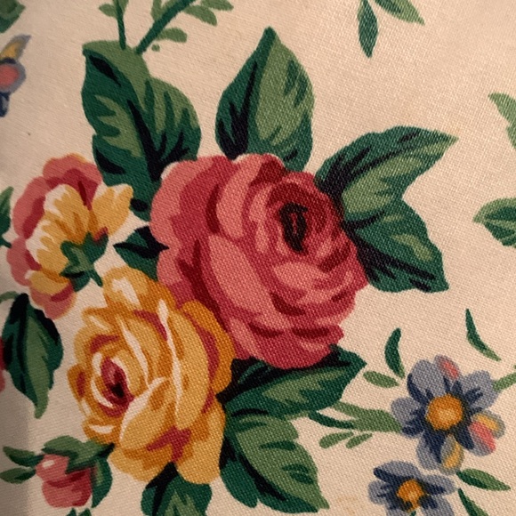 Longaberger Garden Splendor Pillows. Set of 2 - Picture 11 of 16